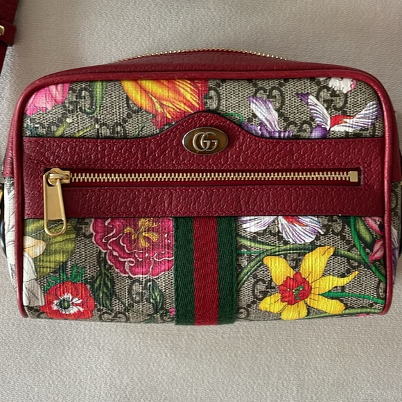 Gucci crossbody purse - excellent condition - Picture 2 of 12